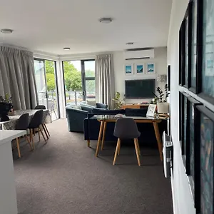 2-bedroom-apartment-central-city.top-hotels-christchurch.com/
